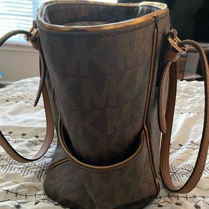 Michael Kors Bags - Large Michael Kors bag Michael Kors Bags - Large Michael Kors bag